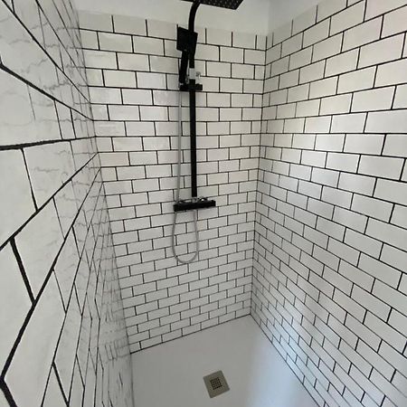 阿棉Duplex Proche Gare Vue Tour Perret Avec Parking Gratuit公寓 外观 照片